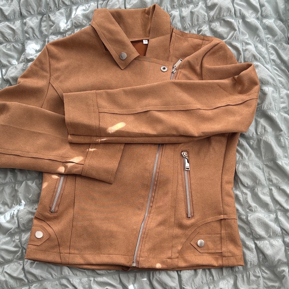 Women's Tan Jacket